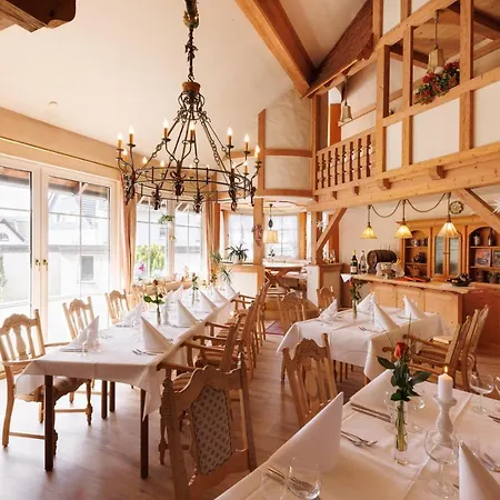 Lahntalhotel Feudingen فندق