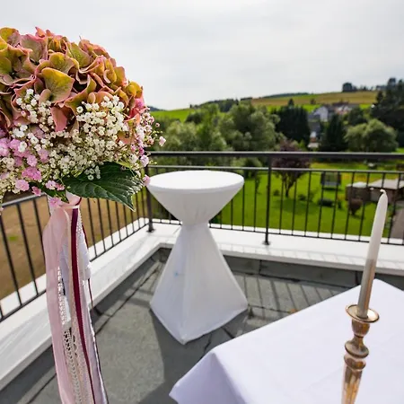 Lahntalhotel Feudingen فندق 4*