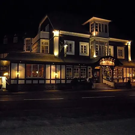 فندق Lahntalhotel Feudingen باد لاسفه