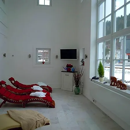 فندق Lahntalhotel Feudingen باد لاسفه