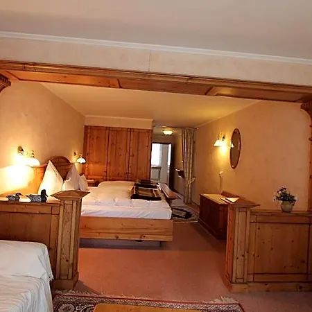 Lahntalhotel Feudingen 4*