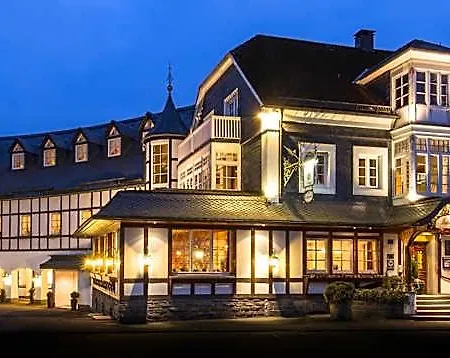Lahntalhotel Feudingen فندق باد لاسفه