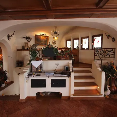 فندق Lahntalhotel Feudingen 4*