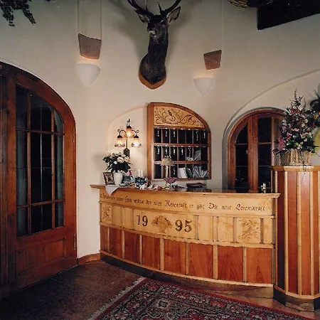 Lahntalhotel Feudingen فندق