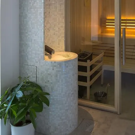 Lahntalhotel Feudingen فندق